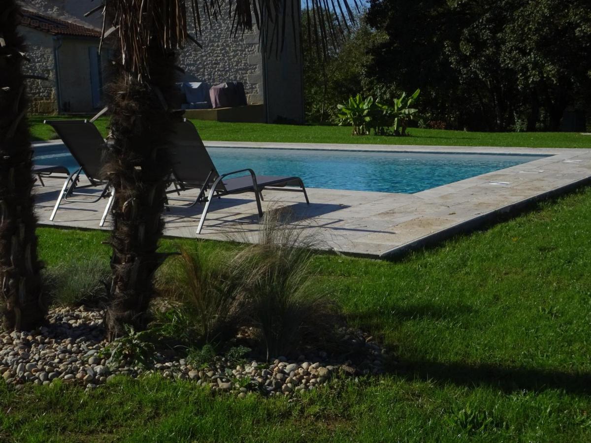 Bed and Breakfast Domaine La Bastide Cleyrac Exterior foto